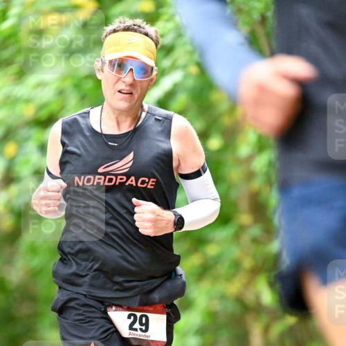 11.10.2026 - Bramfelder Halbmarathon 2026 Dr. Thomas Lammeyer http://msf.ph/oto/10827394 11.10.2026 11:02:01 Laufen 29, 1 meine-sportfotos.de
