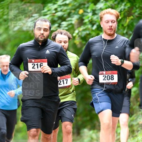 11.10.2026 - Bramfelder Halbmarathon 2026 Dr. Thomas Lammeyer http://msf.ph/oto/10827543 11.10.2026 11:03:11 Laufen 216, 217, 208 meine-sportfotos.de