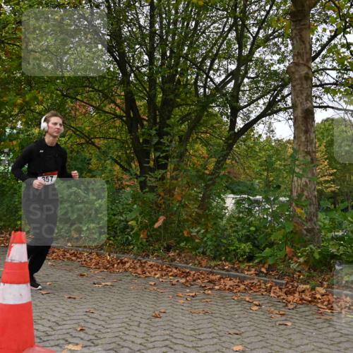 11.10.2026 - Bramfelder Halbmarathon 2026 J. Mangold http://msf.ph/oto/10827669 11.10.2026 10:42:45 Laufen 16, 243, 357, 616 meine-sportfotos.de