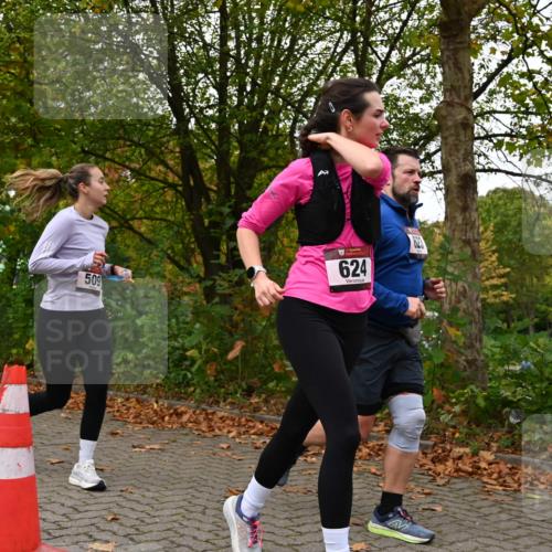 11.10.2026 - Bramfelder Halbmarathon 2026 J. Mangold http://msf.ph/oto/10827714 11.10.2026 10:42:52 Laufen 243, 357, 509, 616, 623, 624 meine-sportfotos.de