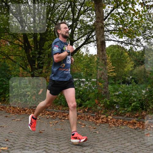11.10.2026 - Bramfelder Halbmarathon 2026 J. Mangold http://msf.ph/oto/10827728 11.10.2026 10:43:00 Laufen 2 meine-sportfotos.de