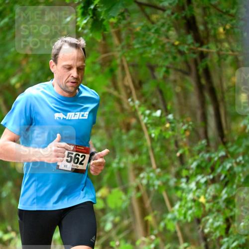 11.10.2026 - Bramfelder Halbmarathon 2026 Dr. Thomas Lammeyer http://msf.ph/oto/10827729 11.10.2026 11:03:55 Laufen 3, 562, 65 meine-sportfotos.de