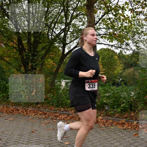 11.10.2026 - Bramfelder Halbmarathon 2026 J. Mangold http://msf.ph/oto/10827761 11.10.2026 10:43:21 Laufen 147, 335, 336 meine-sportfotos.de