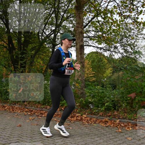 11.10.2026 - Bramfelder Halbmarathon 2026 J. Mangold http://msf.ph/oto/10827820 11.10.2026 10:44:21 Laufen 262, 274 meine-sportfotos.de