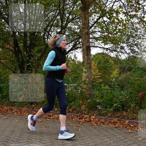 11.10.2026 - Bramfelder Halbmarathon 2026 J. Mangold http://msf.ph/oto/10827853 11.10.2026 10:44:39 Laufen 353, 576 meine-sportfotos.de