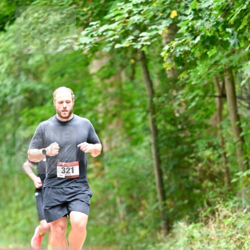 11.10.2026 - Bramfelder Halbmarathon 2026 Dr. Thomas Lammeyer http://msf.ph/oto/10827879 11.10.2026 11:04:34 Laufen 286, 321 meine-sportfotos.de