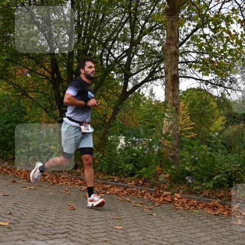 11.10.2026 - Bramfelder Halbmarathon 2026 J. Mangold http://msf.ph/oto/10827889 11.10.2026 10:44:54 Laufen 272, 523, 732, 781 meine-sportfotos.de