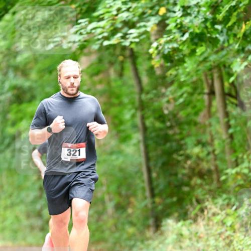 11.10.2026 - Bramfelder Halbmarathon 2026 Dr. Thomas Lammeyer http://msf.ph/oto/10827890 11.10.2026 11:04:35 Laufen 286, 321 meine-sportfotos.de