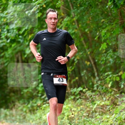 11.10.2026 - Bramfelder Halbmarathon 2026 Dr. Thomas Lammeyer http://msf.ph/oto/10827945 11.10.2026 11:04:40 Laufen 43 meine-sportfotos.de