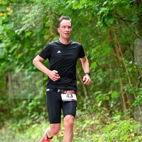 11.10.2026 - Bramfelder Halbmarathon 2026 Dr. Thomas Lammeyer http://msf.ph/oto/10827951 11.10.2026 11:04:40 Laufen 43 meine-sportfotos.de