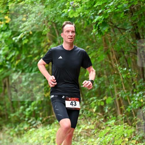 11.10.2026 - Bramfelder Halbmarathon 2026 Dr. Thomas Lammeyer http://msf.ph/oto/10827953 11.10.2026 11:04:40 Laufen 43 meine-sportfotos.de