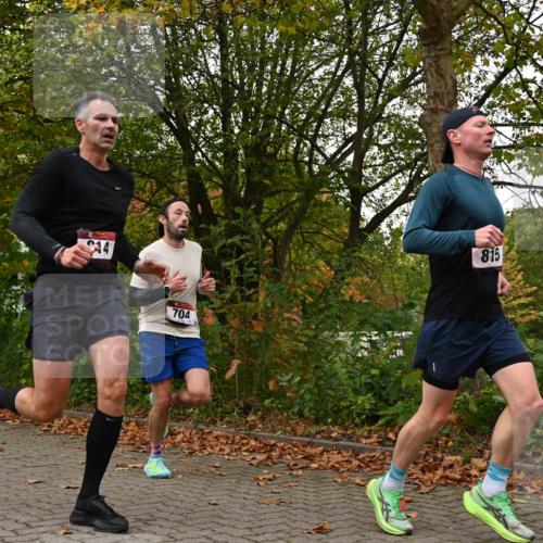 11.10.2026 - Bramfelder Halbmarathon 2026 J. Mangold http://msf.ph/oto/10827957 11.10.2026 10:45:41 Laufen 240, 260, 601, 602, 704, 814, 815 meine-sportfotos.de