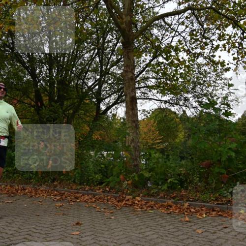 11.10.2026 - Bramfelder Halbmarathon 2026 J. Mangold http://msf.ph/oto/10827989 11.10.2026 10:45:55 Laufen 88, 730, 760 meine-sportfotos.de