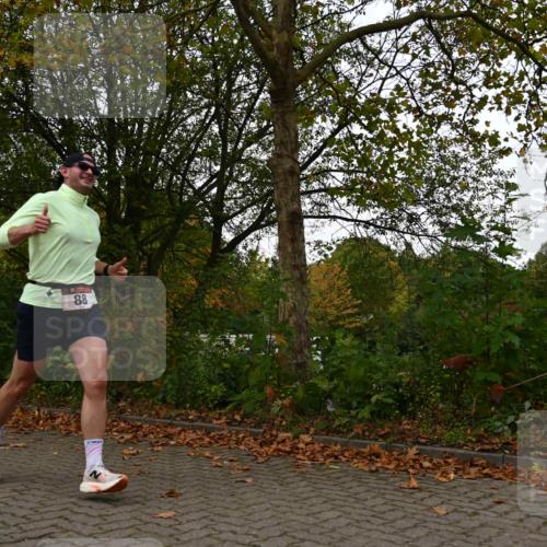 11.10.2026 - Bramfelder Halbmarathon 2026 J. Mangold http://msf.ph/oto/10827991 11.10.2026 10:45:55 Laufen 88, 730, 760 meine-sportfotos.de
