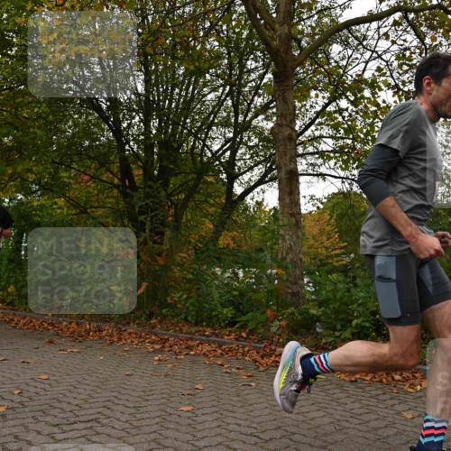 11.10.2026 - Bramfelder Halbmarathon 2026 J. Mangold http://msf.ph/oto/10828023 11.10.2026 10:46:27 Laufen 84, 155, 230 meine-sportfotos.de