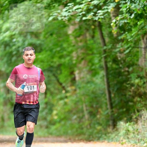 11.10.2026 - Bramfelder Halbmarathon 2026 Dr. Thomas Lammeyer http://msf.ph/oto/10828046 11.10.2026 11:05:12 Laufen 101 meine-sportfotos.de