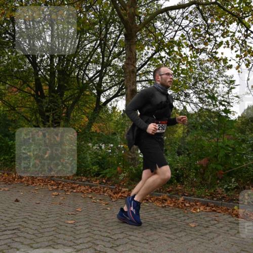 11.10.2026 - Bramfelder Halbmarathon 2026 J. Mangold http://msf.ph/oto/10828082 11.10.2026 10:47:21 Laufen 9, 143, 292, 373 meine-sportfotos.de