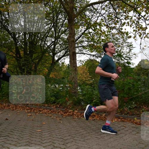 11.10.2026 - Bramfelder Halbmarathon 2026 J. Mangold http://msf.ph/oto/10828093 11.10.2026 10:47:24 Laufen 9, 143, 292, 328, 373 meine-sportfotos.de