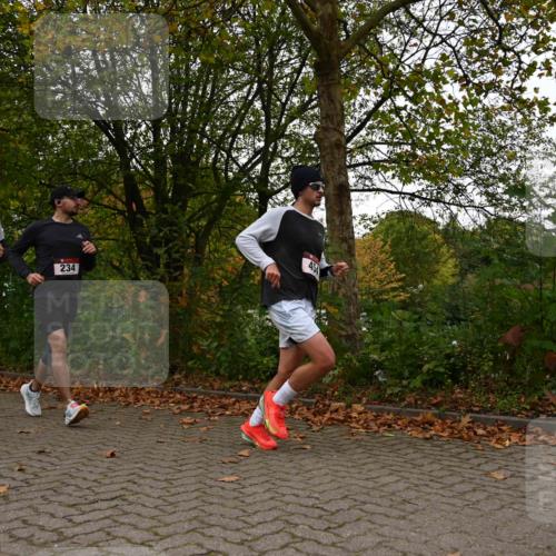 11.10.2026 - Bramfelder Halbmarathon 2026 J. Mangold http://msf.ph/oto/10828115 11.10.2026 10:48:10 Laufen 234, 393, 454 meine-sportfotos.de