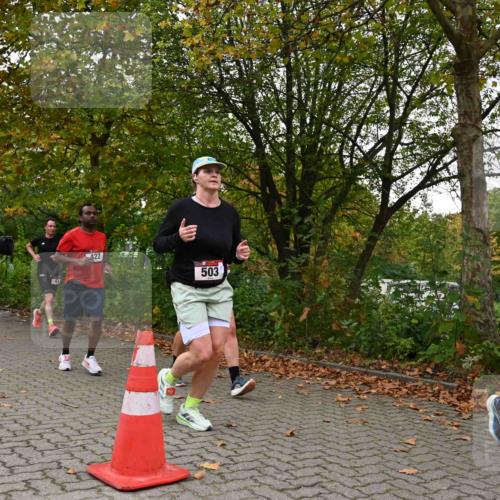 11.10.2026 - Bramfelder Halbmarathon 2026 J. Mangold http://msf.ph/oto/10828151 11.10.2026 10:48:26 Laufen 43, 376, 422, 503, 510, 547, 580 meine-sportfotos.de