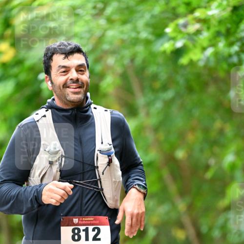 11.10.2026 - Bramfelder Halbmarathon 2026 Dr. Thomas Lammeyer http://msf.ph/oto/10828169 11.10.2026 11:05:26 Laufen 35, 812 meine-sportfotos.de