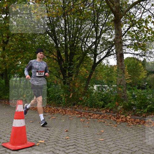 11.10.2026 - Bramfelder Halbmarathon 2026 J. Mangold http://msf.ph/oto/10828180 11.10.2026 10:48:37 Laufen 101, 562, 563, 734 meine-sportfotos.de