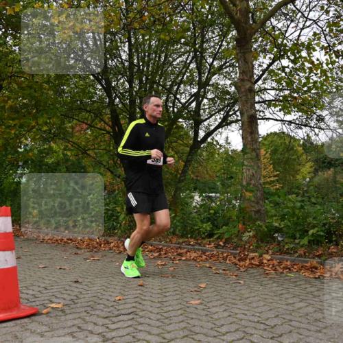 11.10.2026 - Bramfelder Halbmarathon 2026 J. Mangold http://msf.ph/oto/10828196 11.10.2026 10:49:31 Laufen 589 meine-sportfotos.de