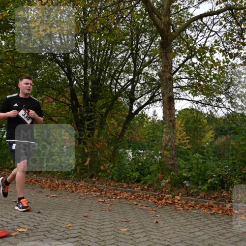 11.10.2026 - Bramfelder Halbmarathon 2026 J. Mangold http://msf.ph/oto/10828231 11.10.2026 10:49:46 Laufen 330 meine-sportfotos.de
