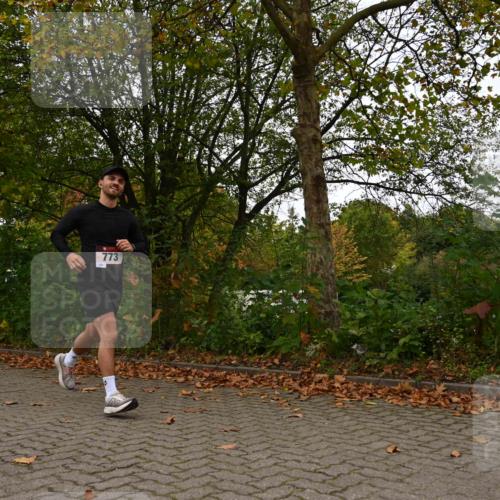 11.10.2026 - Bramfelder Halbmarathon 2026 J. Mangold http://msf.ph/oto/10828369 11.10.2026 10:52:51 Laufen 725, 773 meine-sportfotos.de