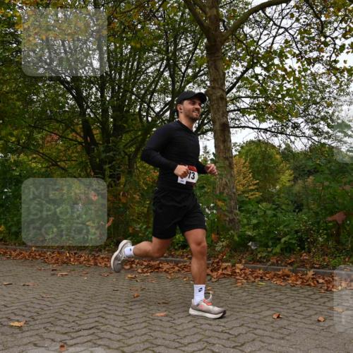 11.10.2026 - Bramfelder Halbmarathon 2026 J. Mangold http://msf.ph/oto/10828374 11.10.2026 10:52:51 Laufen 725, 773 meine-sportfotos.de