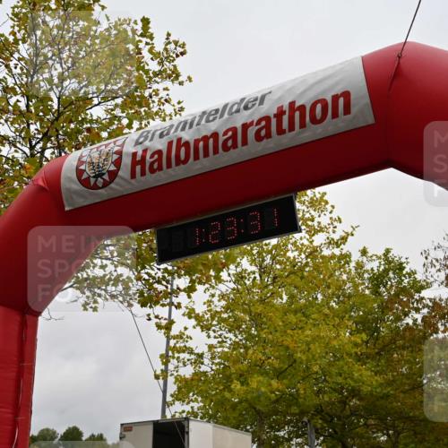 11.10.2026 - Bramfelder Halbmarathon 2026 J. Mangold http://msf.ph/oto/10828408 11.10.2026 10:53:30 Laufen  meine-sportfotos.de
