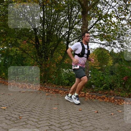 11.10.2026 - Bramfelder Halbmarathon 2026 J. Mangold http://msf.ph/oto/10828445 11.10.2026 10:54:10 Laufen 804 meine-sportfotos.de