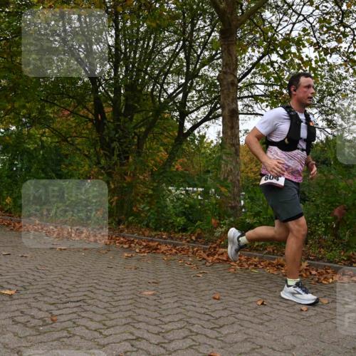 11.10.2026 - Bramfelder Halbmarathon 2026 J. Mangold http://msf.ph/oto/10828448 11.10.2026 10:54:11 Laufen 804 meine-sportfotos.de
