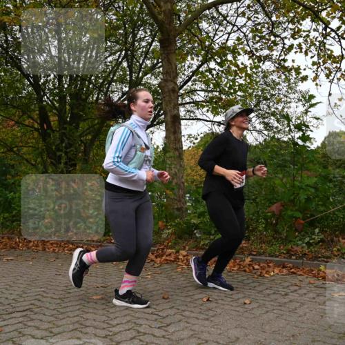 11.10.2026 - Bramfelder Halbmarathon 2026 J. Mangold http://msf.ph/oto/10828454 11.10.2026 10:54:19 Laufen 53, 354, 590, 613, 637, 735 meine-sportfotos.de