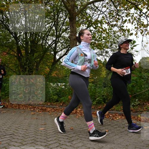 11.10.2026 - Bramfelder Halbmarathon 2026 J. Mangold http://msf.ph/oto/10828456 11.10.2026 10:54:19 Laufen 53, 354, 590, 613, 637, 735 meine-sportfotos.de