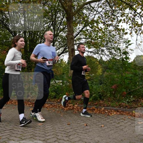 11.10.2026 - Bramfelder Halbmarathon 2026 J. Mangold http://msf.ph/oto/10828467 11.10.2026 10:54:20 Laufen 53, 354, 439, 521, 590, 613, 637, 735 meine-sportfotos.de