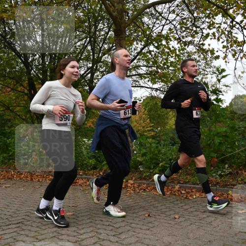 11.10.2026 - Bramfelder Halbmarathon 2026 J. Mangold http://msf.ph/oto/10828469 11.10.2026 10:54:21 Laufen 53, 66, 354, 368, 439, 521, 590, 613, 637, 735 meine-sportfotos.de