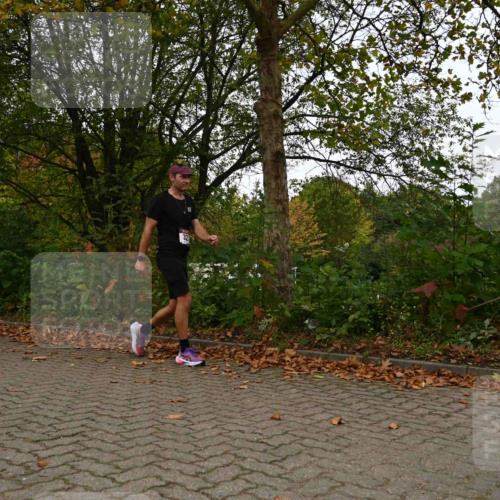 11.10.2026 - Bramfelder Halbmarathon 2026 J. Mangold http://msf.ph/oto/10828475 11.10.2026 10:54:44 Laufen 327 meine-sportfotos.de