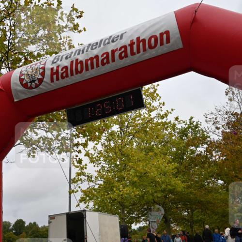 11.10.2026 - Bramfelder Halbmarathon 2026 J. Mangold http://msf.ph/oto/10828500 11.10.2026 10:55:00 Laufen 434, 526 meine-sportfotos.de