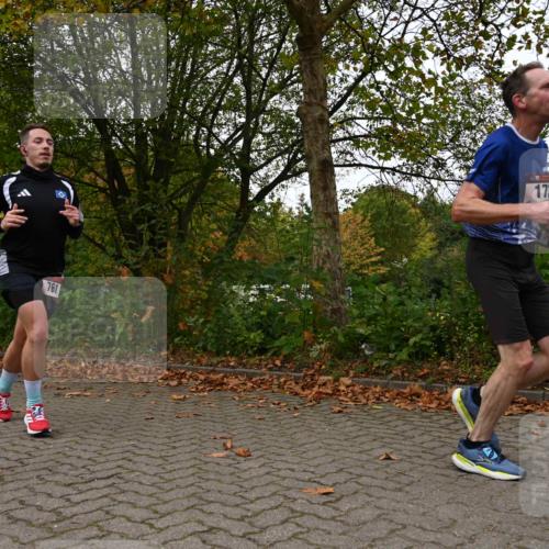 11.10.2026 - Bramfelder Halbmarathon 2026 J. Mangold http://msf.ph/oto/10828526 11.10.2026 10:55:08 Laufen 173, 434, 526, 761 meine-sportfotos.de