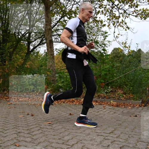 11.10.2026 - Bramfelder Halbmarathon 2026 J. Mangold http://msf.ph/oto/10828620 11.10.2026 10:56:50 Laufen 3, 80, 636, 820 meine-sportfotos.de