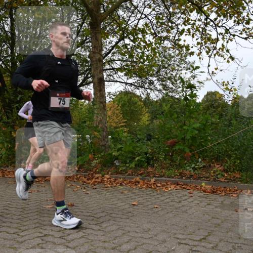 11.10.2026 - Bramfelder Halbmarathon 2026 J. Mangold http://msf.ph/oto/10828640 11.10.2026 10:56:58 Laufen 75, 553, 769 meine-sportfotos.de