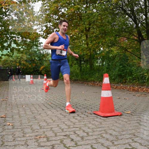 11.10.2026 - Bramfelder Halbmarathon 2026 J. Mangold http://msf.ph/oto/10828704 11.10.2026 10:57:37 Laufen 6, 363 meine-sportfotos.de