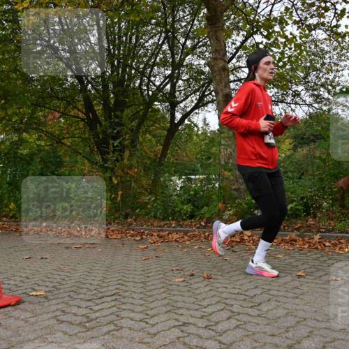 11.10.2026 - Bramfelder Halbmarathon 2026 J. Mangold http://msf.ph/oto/10828715 11.10.2026 10:57:43 Laufen 6 meine-sportfotos.de