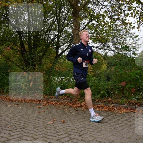 11.10.2026 - Bramfelder Halbmarathon 2026 J. Mangold http://msf.ph/oto/10828862 11.10.2026 10:59:40 Laufen 239, 799 meine-sportfotos.de