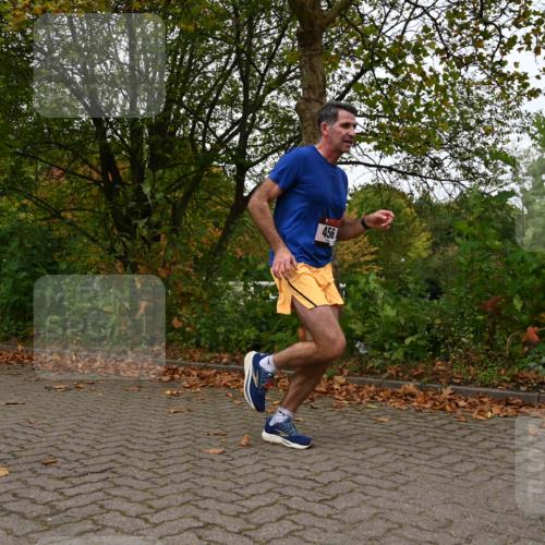 11.10.2026 - Bramfelder Halbmarathon 2026 J. Mangold http://msf.ph/oto/10828875 11.10.2026 10:59:53 Laufen 390, 456 meine-sportfotos.de