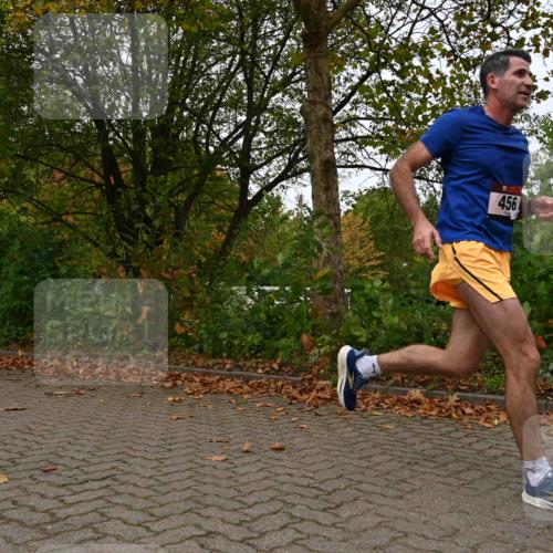 11.10.2026 - Bramfelder Halbmarathon 2026 J. Mangold http://msf.ph/oto/10828877 11.10.2026 10:59:53 Laufen 390, 456 meine-sportfotos.de