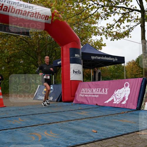 11.10.2026 - Bramfelder Halbmarathon 2026 J. Mangold http://msf.ph/oto/10828925 11.10.2026 11:00:35 Laufen 62, 432, 452, 567, 605, 738 meine-sportfotos.de