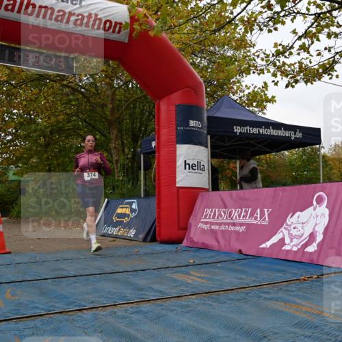 11.10.2026 - Bramfelder Halbmarathon 2026 J. Mangold http://msf.ph/oto/10828946 11.10.2026 11:00:44 Laufen 374 meine-sportfotos.de