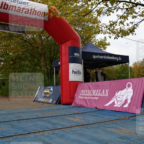 11.10.2026 - Bramfelder Halbmarathon 2026 J. Mangold http://msf.ph/oto/10828960 11.10.2026 11:00:45 Laufen 374 meine-sportfotos.de